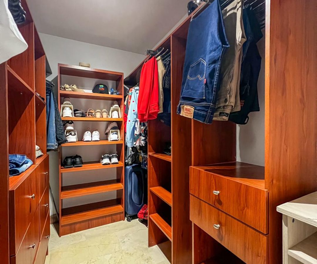 AptoCastropol_BienesEnLinea